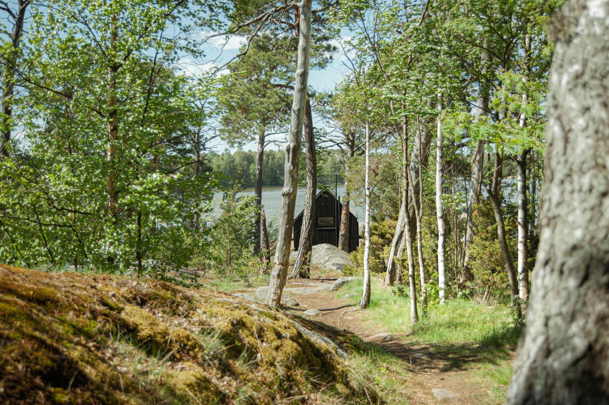 Majamaja Off-grid Retreat Helsinki